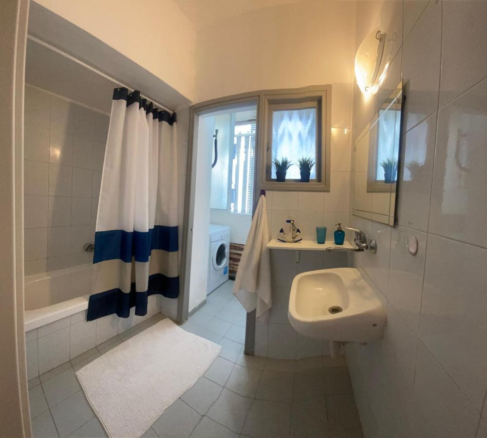Apartment Oskar Beach Bat Yam Extérieur photo