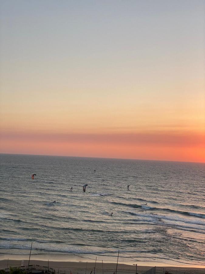 Apartment Oskar Beach Bat Yam Extérieur photo