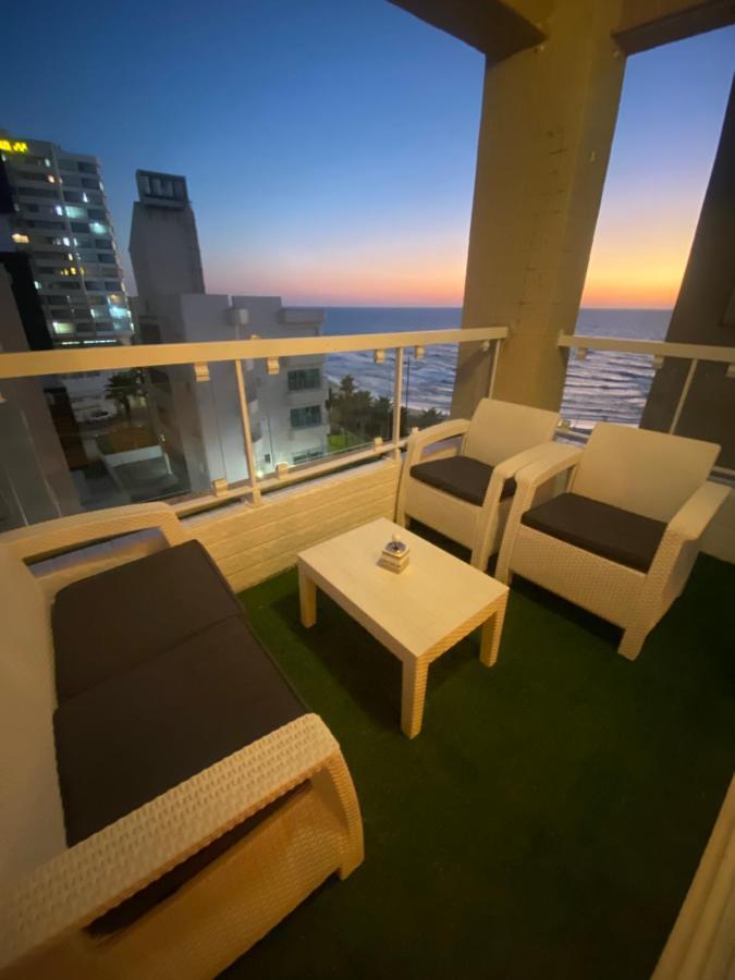 Apartment Oskar Beach Bat Yam Extérieur photo