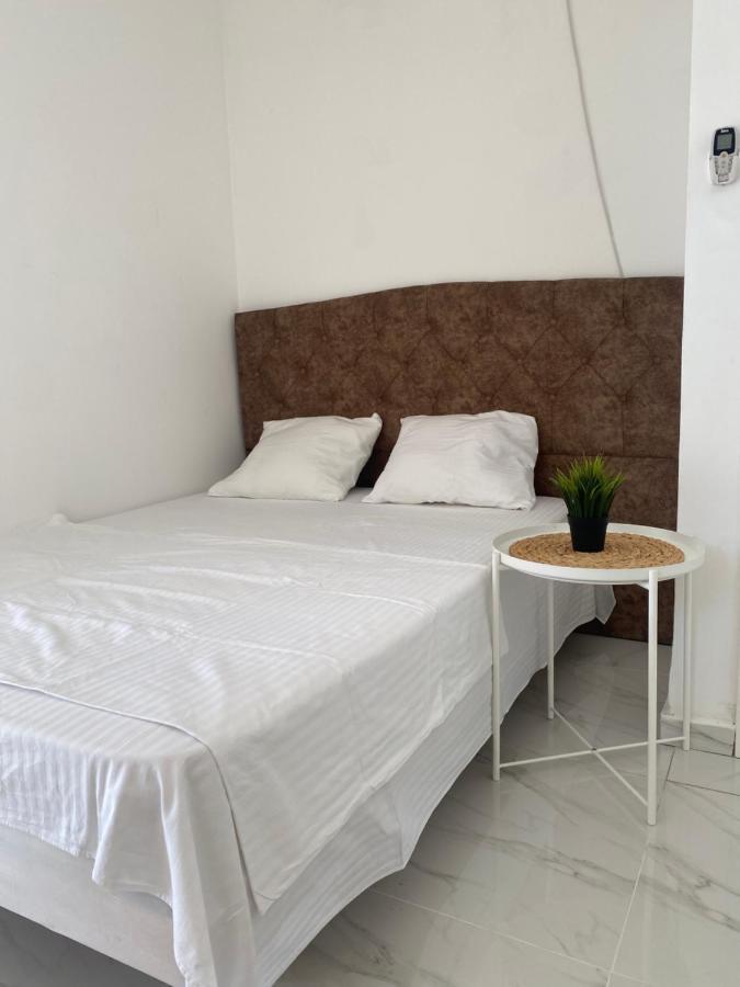 Apartment Oskar Beach Bat Yam Extérieur photo